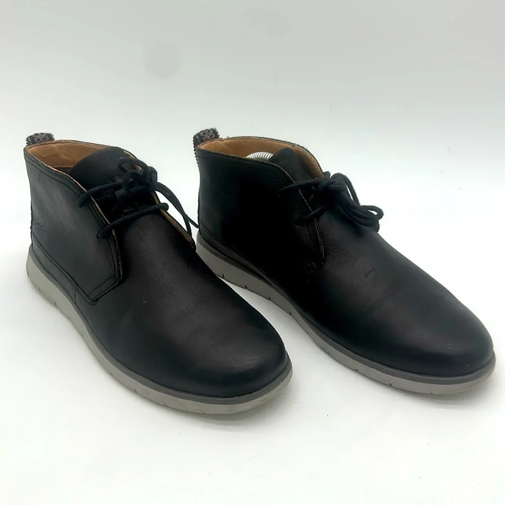 UGG Freamon Waterproof Chukka Ankle Leather Boots Black 1017277 Mens Size 9.5